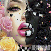 Broken Mirror Queen by Lisa Morgan mit 260 Farben